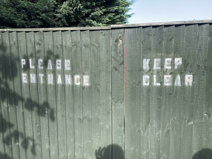 “No Safety Smoking First”: 55 Of The Funniest Signs Ever Spotted In The Wild “No Safety Smoking First”: 55 Of The Funniest Signs Ever Spotted In The Wild