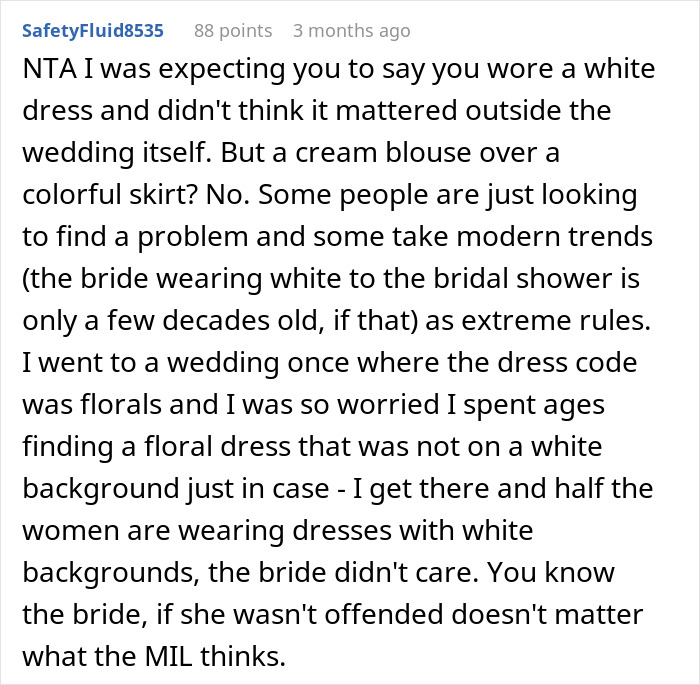 Guest Shamed Over Sleeveless Top And “White” Outfit Gets Unexpected Revenge