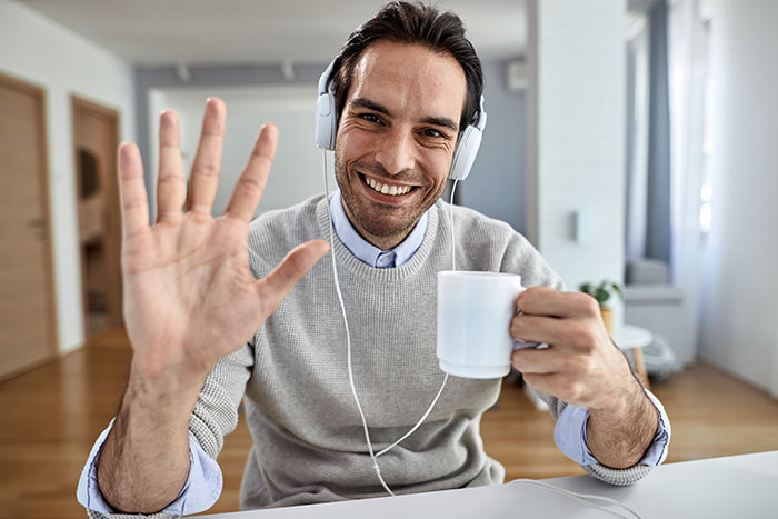 Wife Discovers Hubby’s Secret Calls With His Ex, Finally Understands Why She Always Feels Invisible Wife Discovers Hubby’s Secret Calls With His Ex, Finally Understands Why She Always Feels Invisible