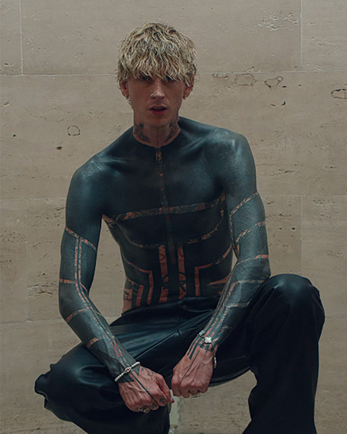 Machine Gun Kelly Reveals Frightening Side Effects Of Covering Body In Tattoo Ink, Doctors Unveil The Dangers