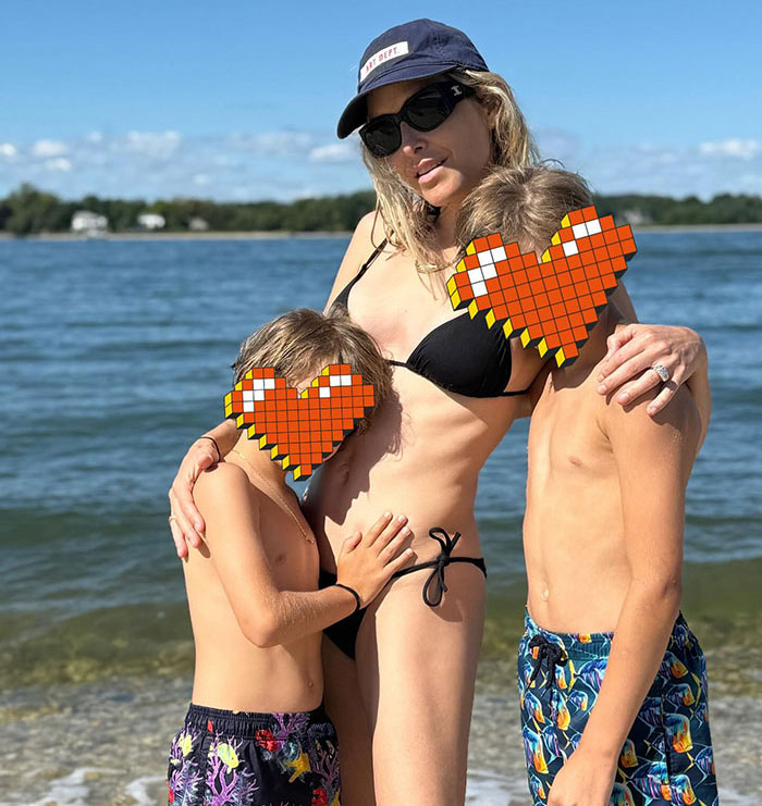 After Actress Faces Backlash Over Bedroom Photos With Her Son, Experts Weigh In On Parent-Child Boundaries After Actress Faces Backlash Over Bedroom Photos With Her Son, Experts Weigh In On Parent-Child Boundaries