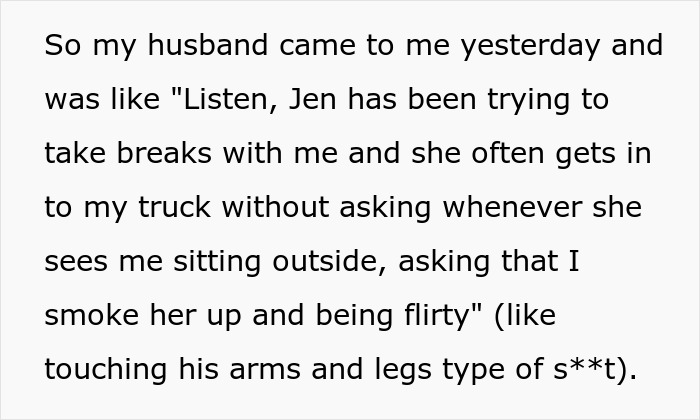 Coworker Embarrasses Herself After Chasing Married Man At Work, Finds Out His Wife Is Right There Coworker Embarrasses Herself After Chasing Married Man At Work, Finds Out His Wife Is Right There