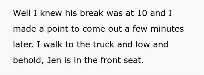 Coworker Embarrasses Herself After Chasing Married Man At Work, Finds Out His Wife Is Right There Coworker Embarrasses Herself After Chasing Married Man At Work, Finds Out His Wife Is Right There