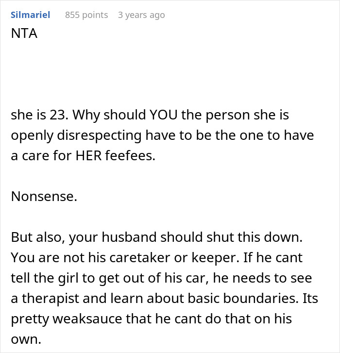 Coworker Embarrasses Herself After Chasing Married Man At Work, Finds Out His Wife Is Right There Coworker Embarrasses Herself After Chasing Married Man At Work, Finds Out His Wife Is Right There