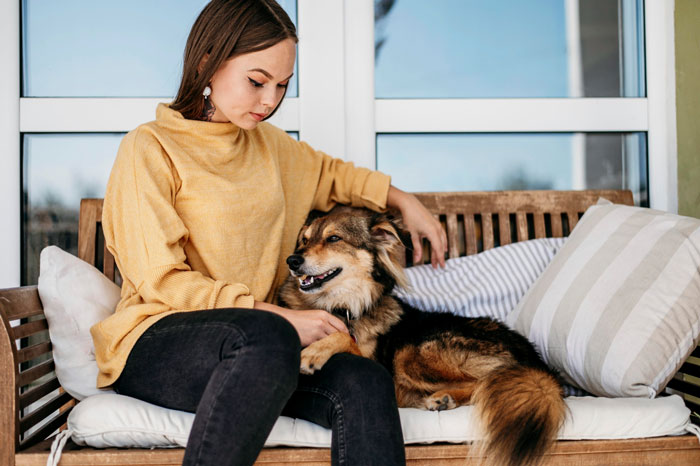 Bride-To-Be Gets Dumped 4 Months Before Wedding, Ex Suddenly Wants Shared Dog Returned Bride-To-Be Gets Dumped 4 Months Before Wedding, Ex Suddenly Wants Shared Dog Returned