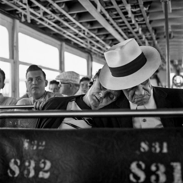 63 Real And Charming Photos That Captured Special And Mundane Moments Of The Past Decades