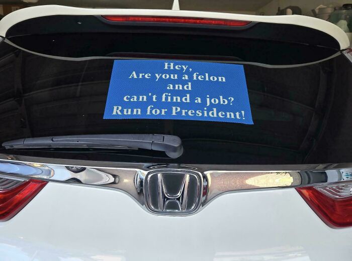 “Have The Day You Voted For”: 53 Wild Bumper Stickers That Stopped People In Their Tracks (New Pics) “Have The Day You Voted For”: 53 Wild Bumper Stickers That Stopped People In Their Tracks (New Pics)