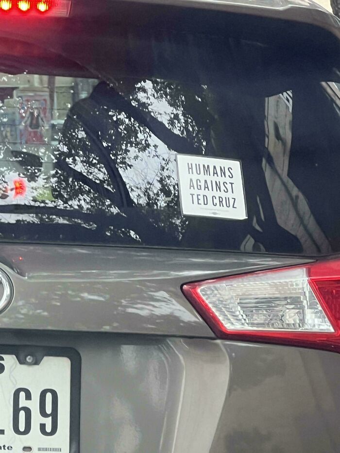 “Have The Day You Voted For”: 53 Wild Bumper Stickers That Stopped People In Their Tracks (New Pics) “Have The Day You Voted For”: 53 Wild Bumper Stickers That Stopped People In Their Tracks (New Pics)