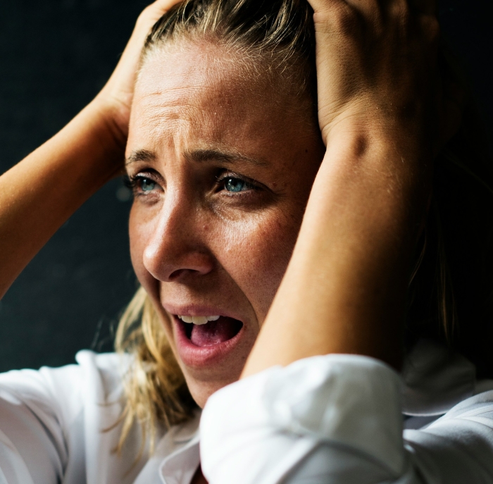 Sister Thinks Woman’s Allergy Is A Lie, Her “Test” Gets Her Arrested Sister Thinks Woman’s Allergy Is A Lie, Her “Test” Gets Her Arrested