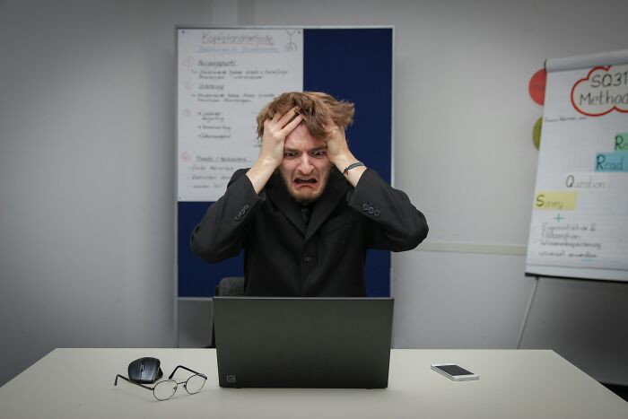 15 Common Thought Patterns That Fuel Anxiety, According To A Psychology Expert 15 Common Thought Patterns That Fuel Anxiety, According To A Psychology Expert