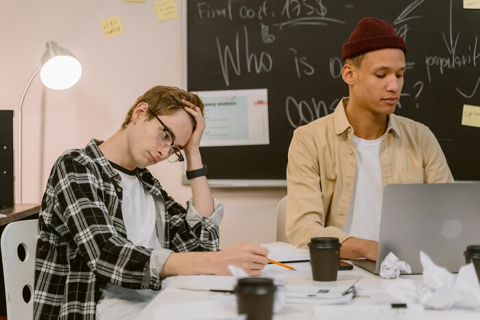 15 Common Thought Patterns That Fuel Anxiety, According To A Psychology Expert 15 Common Thought Patterns That Fuel Anxiety, According To A Psychology Expert