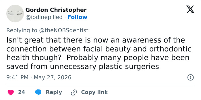 Doctor Warns Of The Risks After “Looksmaxxer” Films Himself Using A Maxilla Expander Doctor Warns Of The Risks After “Looksmaxxer” Films Himself Using A Maxilla Expander