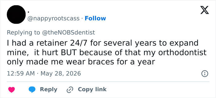 Doctor Warns Of The Risks After “Looksmaxxer” Films Himself Using A Maxilla Expander Doctor Warns Of The Risks After “Looksmaxxer” Films Himself Using A Maxilla Expander