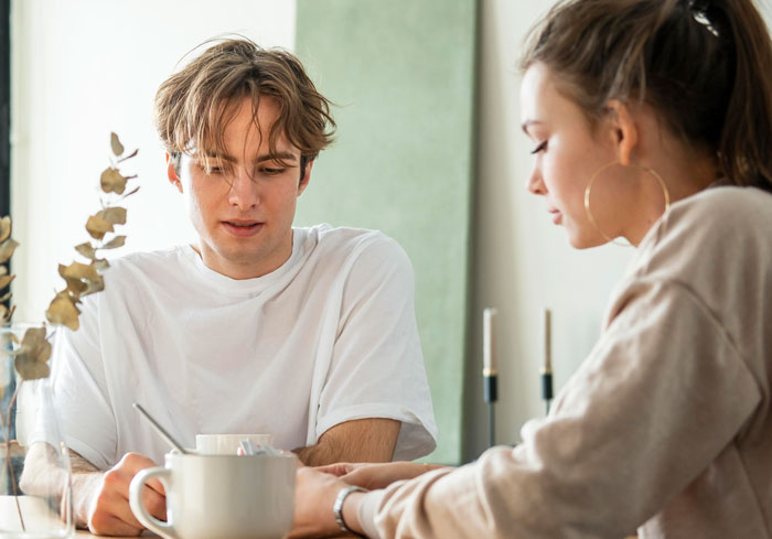 Man Reveals The Disturbing Reason His Girlfriend Keeps A Locked Padlock On Her Spare Bedroom Man Reveals The Disturbing Reason His Girlfriend Keeps A Locked Padlock On Her Spare Bedroom