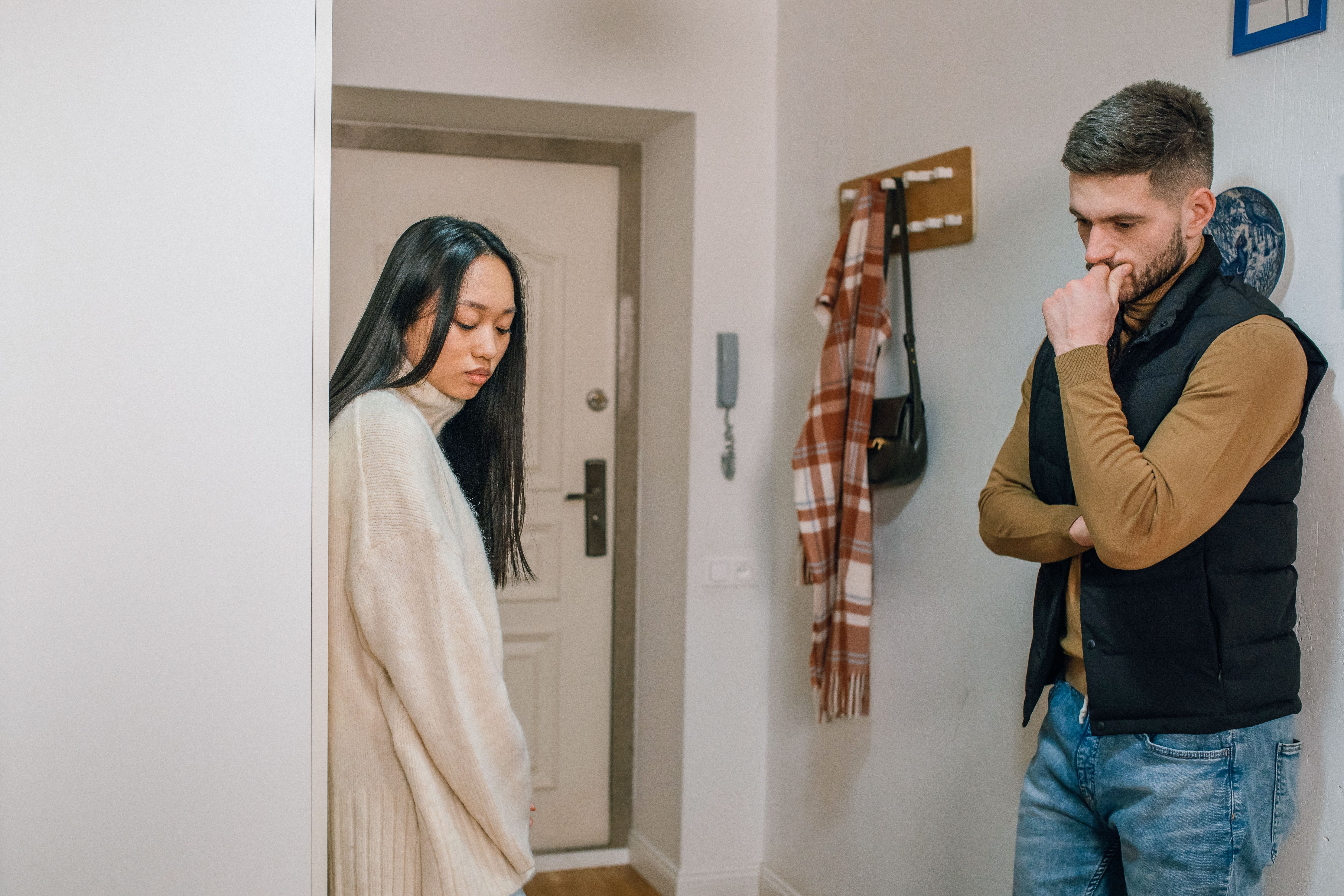 &ldquo;I&rsquo;m About To Ruin Everything&rdquo;: Woman Plans To Call Off Wedding Over Mother-In-Law&rsquo;s Secret Move