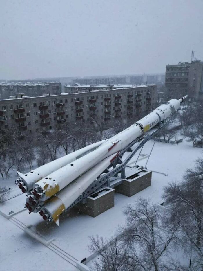 64 Scary Photos That Prove We’re Currently Living In An Urban Hell