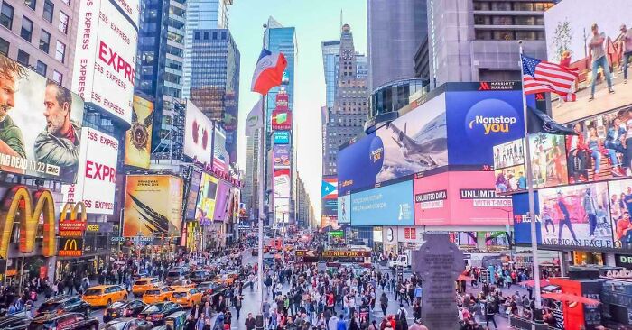 64 Scary Photos That Prove We’re Currently Living In An Urban Hell