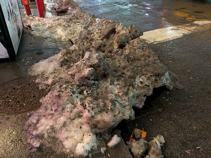 64 Scary Photos That Prove We’re Currently Living In An Urban Hell