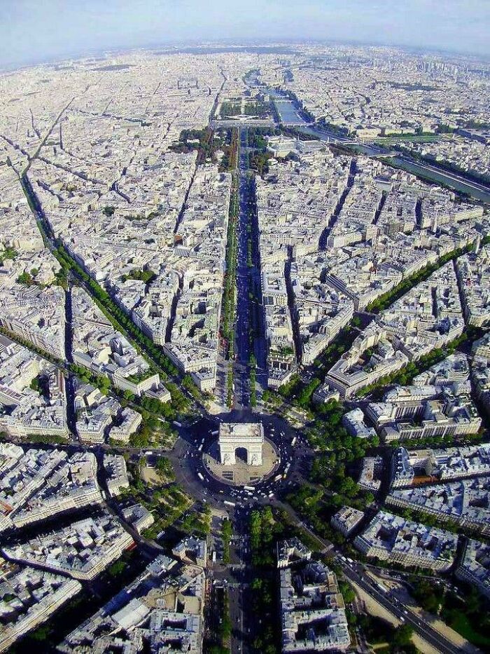64 Scary Photos That Prove We’re Currently Living In An Urban Hell
