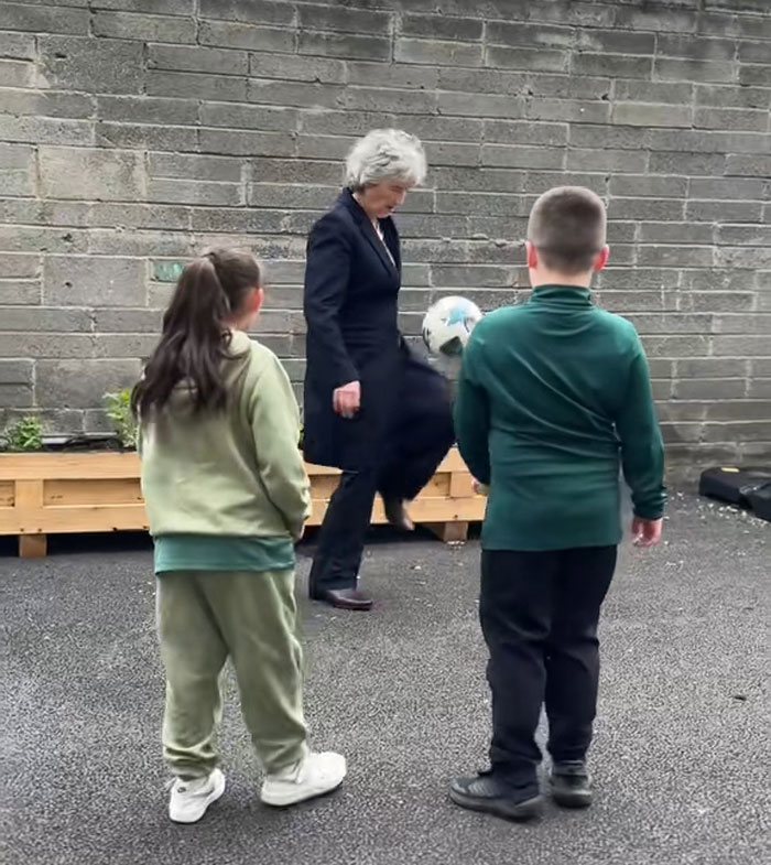 35 Pictures Of World Leaders That Are Wholesome Instead Of Infuriating 35 Pictures Of World Leaders That Are Wholesome Instead Of Infuriating