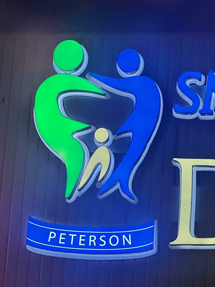 &ldquo;Intrigued And Disgusted By It&rdquo;: 81 Hilariously Awful Design Fails That Should Never Have Been Approved (New Pics)