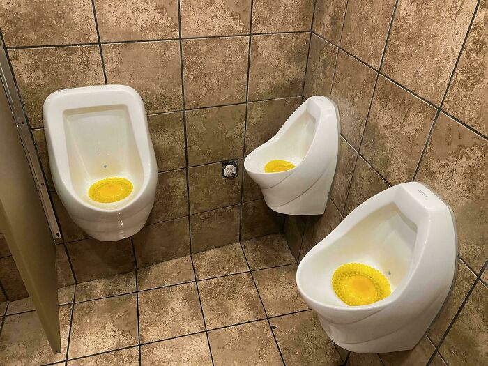 &ldquo;Intrigued And Disgusted By It&rdquo;: 81 Hilariously Awful Design Fails That Should Never Have Been Approved (New Pics)