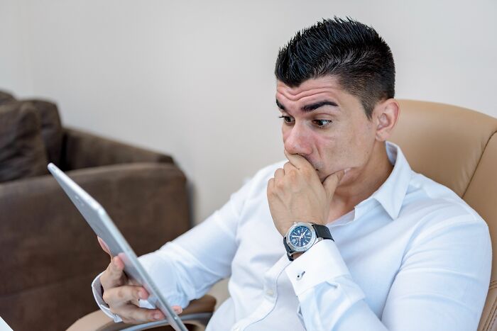 “She Was Cheating”: 65 Moments Men Realized Their Lives Would Never Be The Same “She Was Cheating”: 65 Moments Men Realized Their Lives Would Never Be The Same