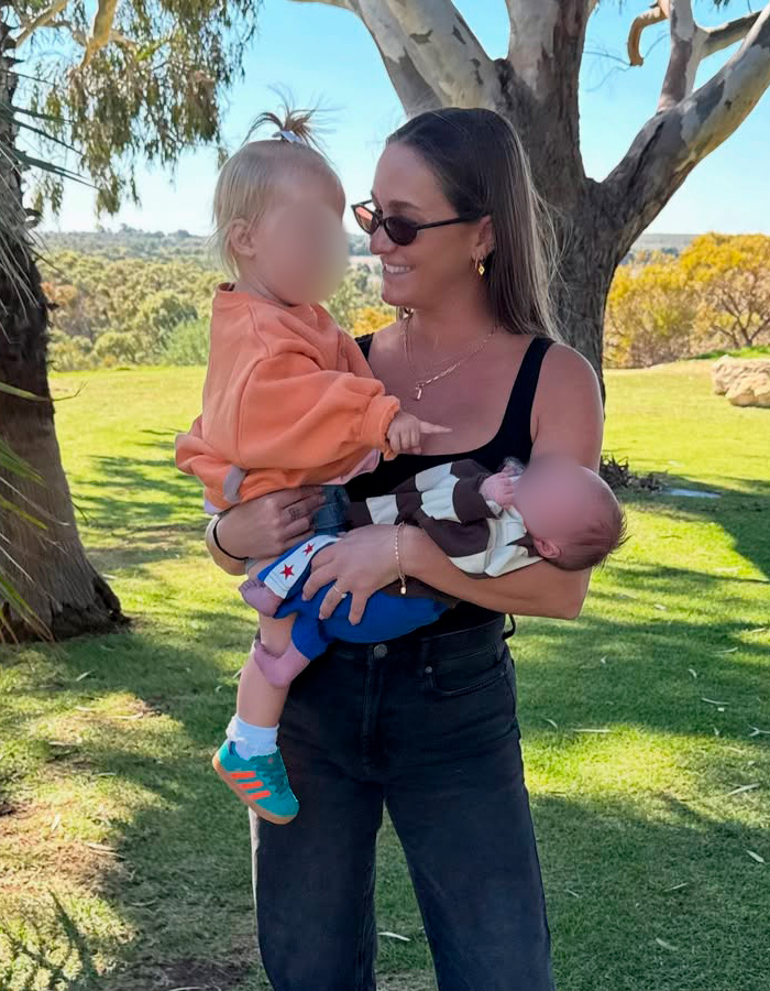 Australian Mom Sparks Tattoo Frenzy After Revealing Mistake She Didn’t Notice Until It Was Permanent Australian Mom Sparks Tattoo Frenzy After Revealing Mistake She Didn’t Notice Until It Was Permanent
