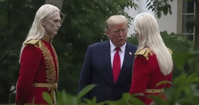 31 Most Creative Responses To Viral Photo Of Donald Trump With Mysterious Figures 31 Most Creative Responses To Viral Photo Of Donald Trump With Mysterious Figures