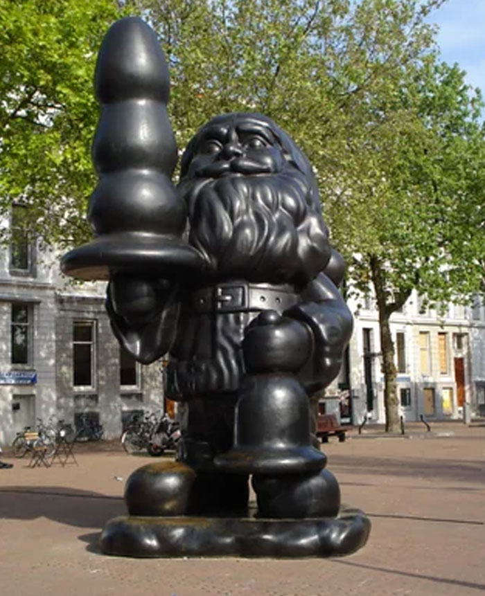 54 Of The Ugliest Monuments From Around The World 54 Of The Ugliest Monuments From Around The World
