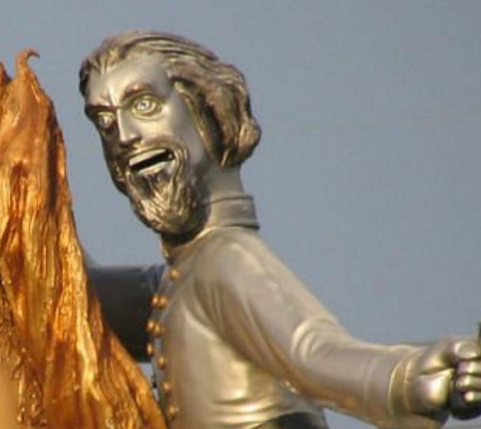 54 Of The Ugliest Monuments From Around The World 54 Of The Ugliest Monuments From Around The World