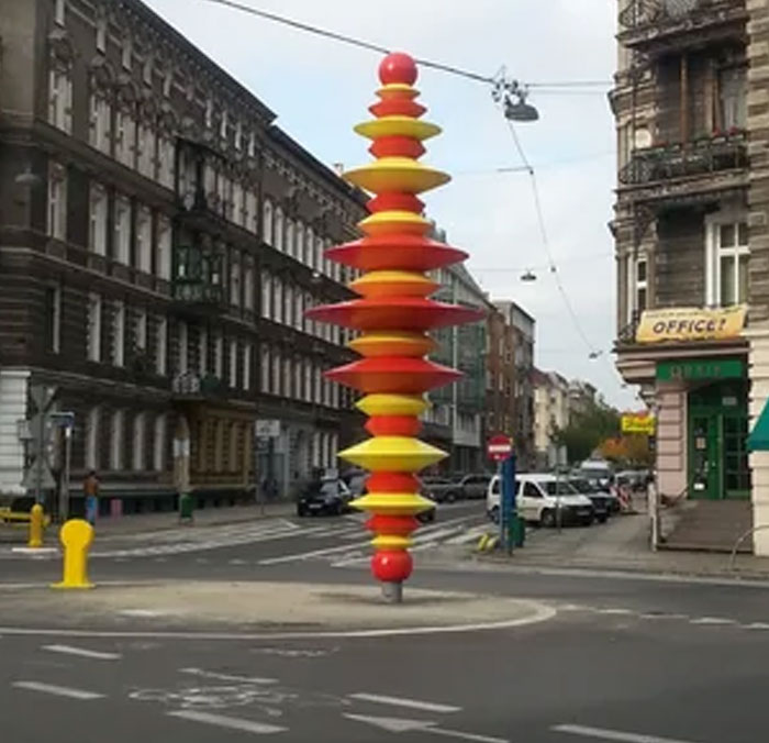 54 Of The Ugliest Monuments From Around The World 54 Of The Ugliest Monuments From Around The World