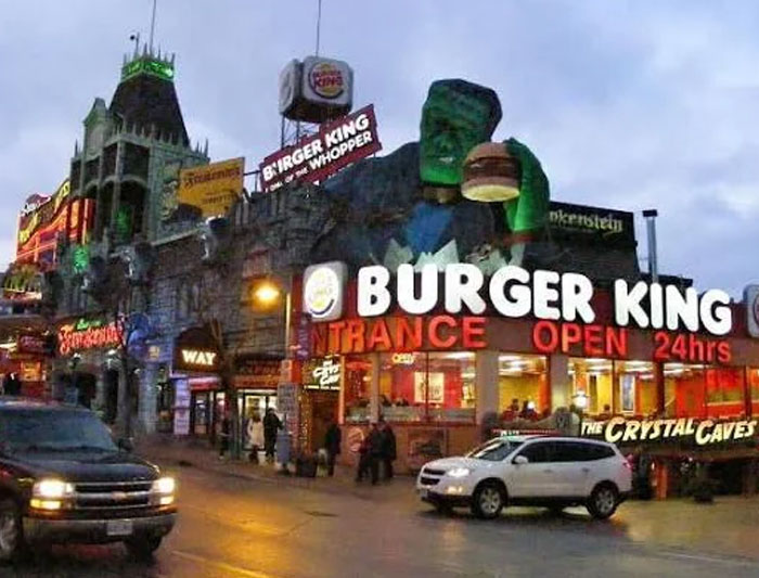 54 Of The Ugliest Monuments From Around The World 54 Of The Ugliest Monuments From Around The World