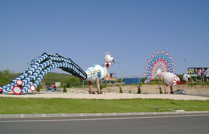 54 Of The Ugliest Monuments From Around The World 54 Of The Ugliest Monuments From Around The World