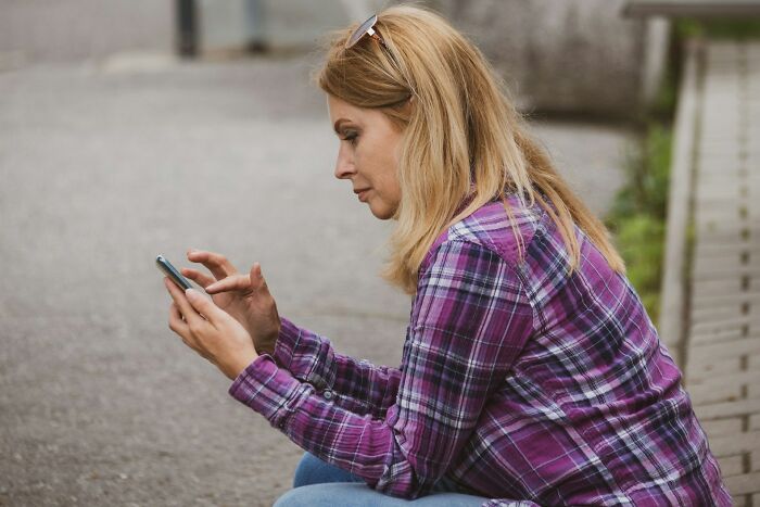 “Never Left Someone So Fast”: 47 Women Share The Most Shocking Things Found On Their Partner’s Phone “Never Left Someone So Fast”: 47 Women Share The Most Shocking Things Found On Their Partner’s Phone