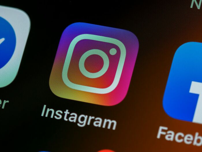 “Never Left Someone So Fast”: 47 Women Share The Most Shocking Things Found On Their Partner’s Phone “Never Left Someone So Fast”: 47 Women Share The Most Shocking Things Found On Their Partner’s Phone