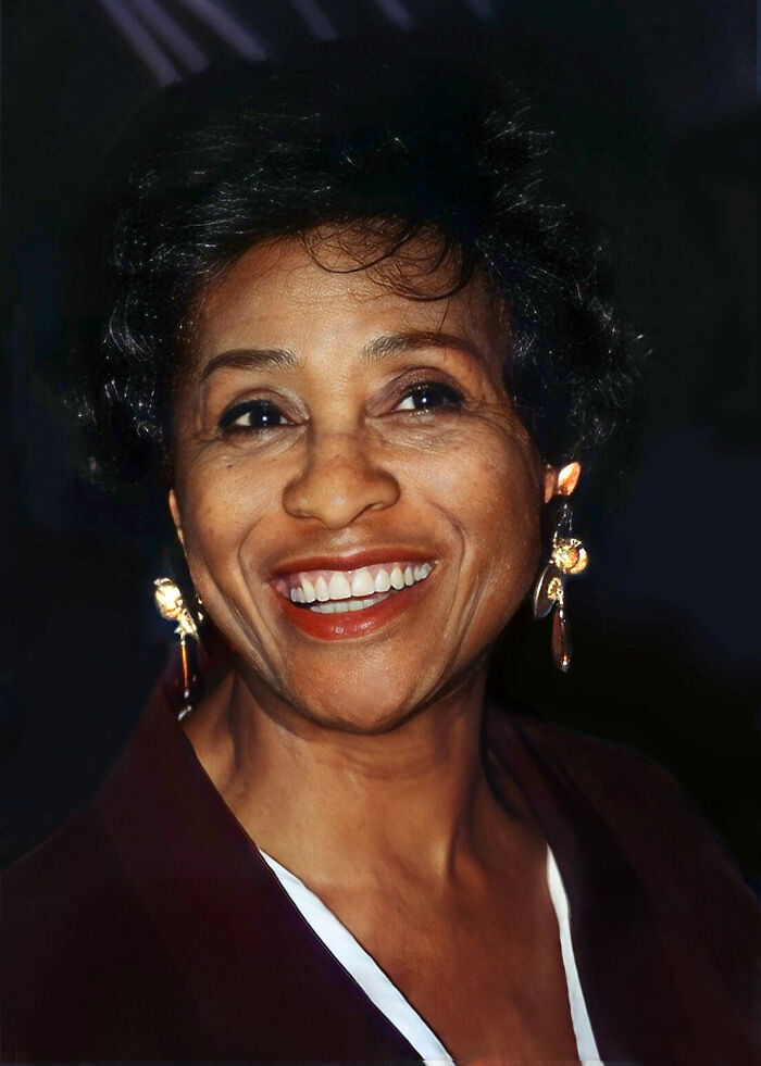 Marla Gibbs: Bio And Career Highlights Marla Gibbs: Bio And Career Highlights