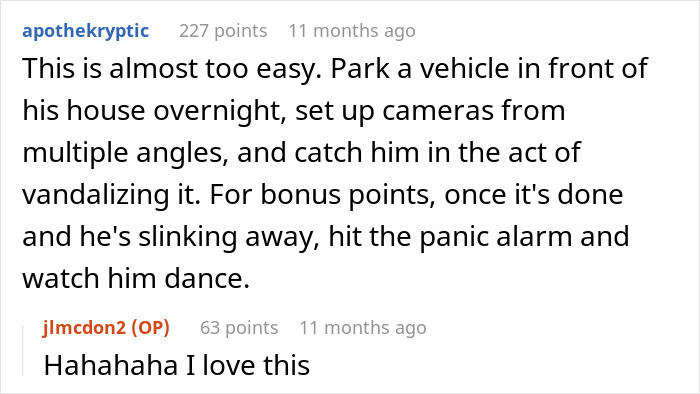 Couple Are Warned About Nightmare Neighbor, Move In Across The Road Anyway, Regret It Immediately Couple Are Warned About Nightmare Neighbor, Move In Across The Road Anyway, Regret It Immediately