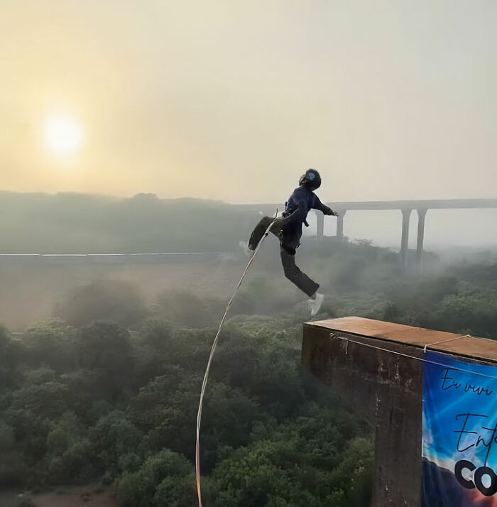 Parents Strike A Nerve As Kids Bungee Jump From Bridge Where Woman Lost Her Life After Rookie Mistake By Staff