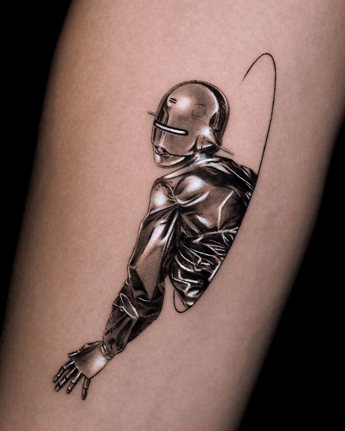 This Tattoo Artist Creates Chrome Tattoos So Real They Look Like Liquid Metal Under The Skin (30 Pics) This Tattoo Artist Creates Chrome Tattoos So Real They Look Like Liquid Metal Under The Skin (30 Pics)