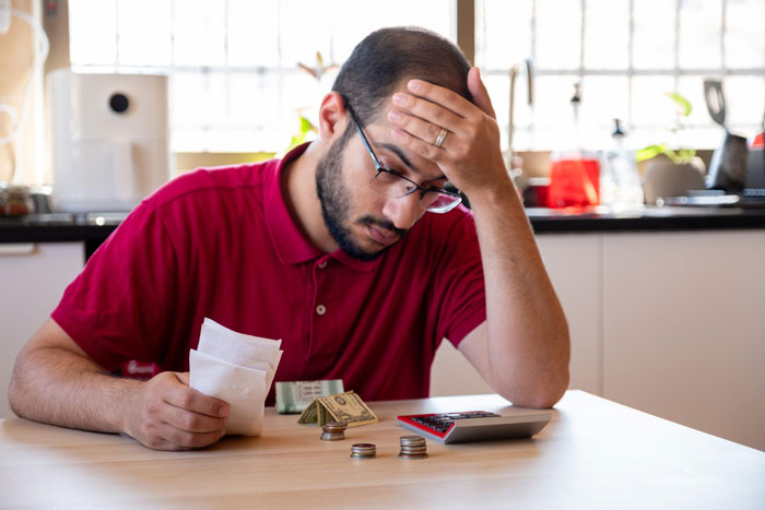Narcissistic Guy Refuses To Pay Spousal Support And Takes Ex To Court, Ends Up Paying With 401k Narcissistic Guy Refuses To Pay Spousal Support And Takes Ex To Court, Ends Up Paying With 401k