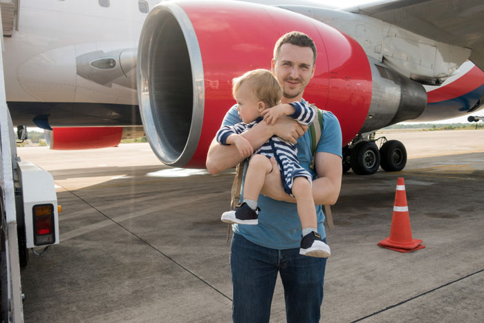 Rich Mom Outsources Parenting To Pilot’s Teen Daughter To Get Drunk, Regrets It When Hubby Finds Out Rich Mom Outsources Parenting To Pilot’s Teen Daughter To Get Drunk, Regrets It When Hubby Finds Out