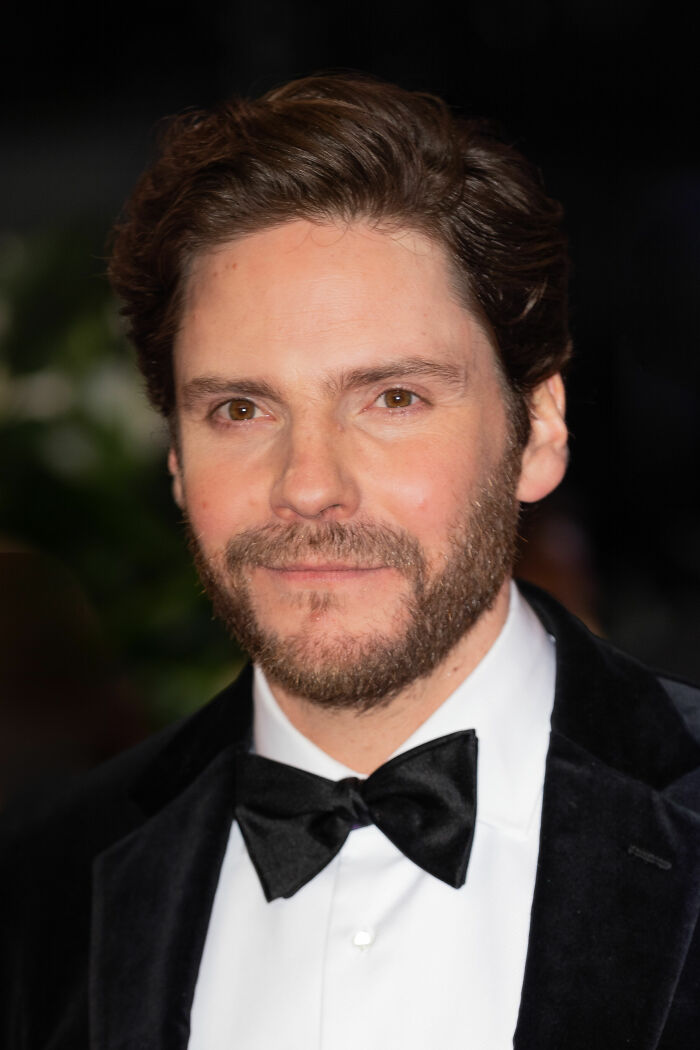 Celebrity Birthdays Today, June 16, 2026 Celebrity Birthdays Today, June 16, 2026