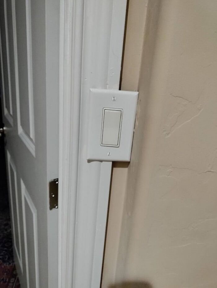 91 Cringeworthy Design Fails That Are So Bad And Unbelievable, They’re Funny (New Pics) 91 Cringeworthy Design Fails That Are So Bad And Unbelievable, They’re Funny (New Pics)