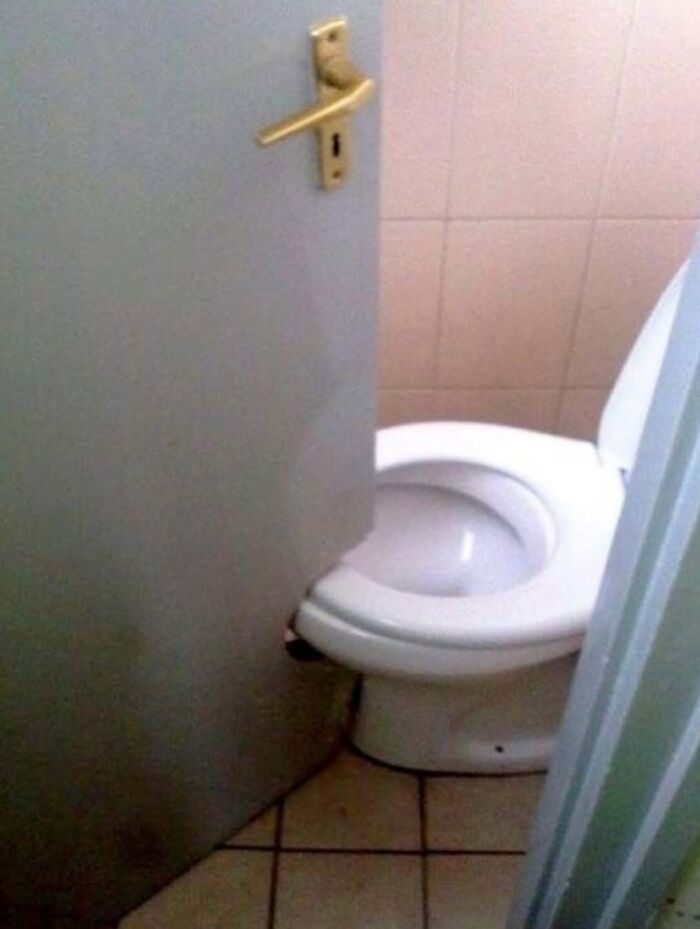 91 Cringeworthy Design Fails That Are So Bad And Unbelievable, They’re Funny (New Pics) 91 Cringeworthy Design Fails That Are So Bad And Unbelievable, They’re Funny (New Pics)