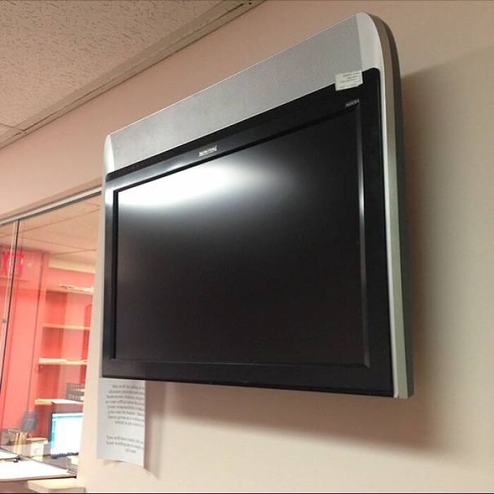91 Cringeworthy Design Fails That Are So Bad And Unbelievable, They’re Funny (New Pics) 91 Cringeworthy Design Fails That Are So Bad And Unbelievable, They’re Funny (New Pics)