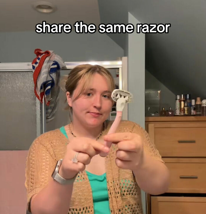 Mom In Low-Income Family Of 6 Shares Money-Saving Hacks, But It Fires Back: “Some Of These Are Dangerous” Mom In Low-Income Family Of 6 Shares Money-Saving Hacks, But It Fires Back: “Some Of These Are Dangerous”
