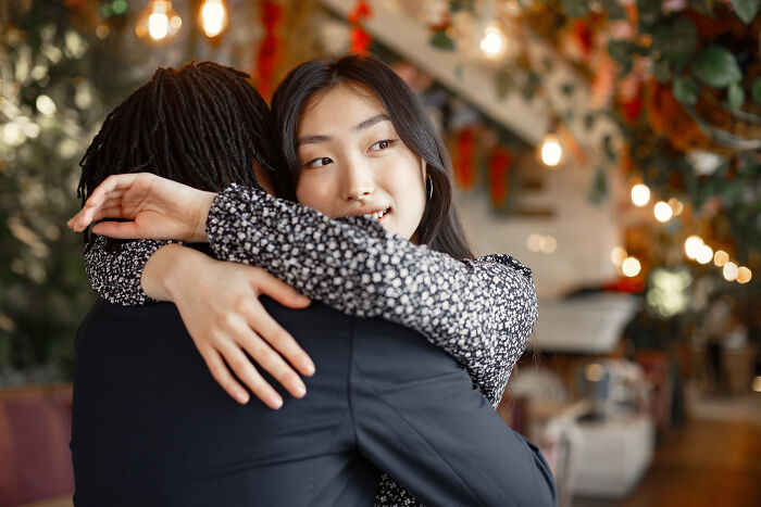 38 Relationships That Derailed Awfully And Turned Into Wild Breakup Stories 38 Relationships That Derailed Awfully And Turned Into Wild Breakup Stories