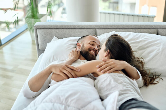 38 Relationships That Derailed Awfully And Turned Into Wild Breakup Stories 38 Relationships That Derailed Awfully And Turned Into Wild Breakup Stories