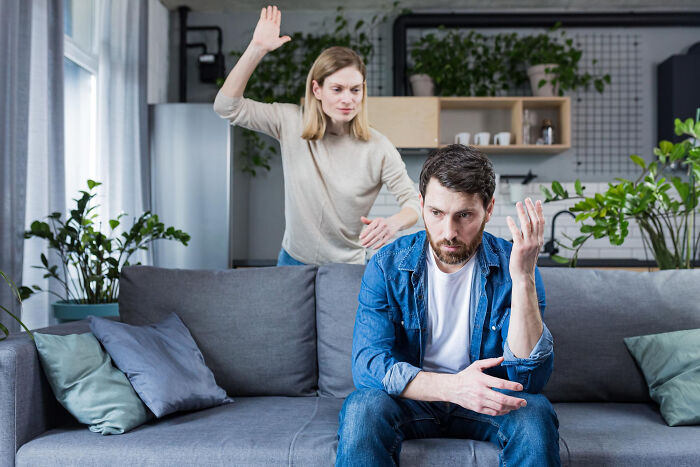 38 Relationships That Derailed Awfully And Turned Into Wild Breakup Stories 38 Relationships That Derailed Awfully And Turned Into Wild Breakup Stories